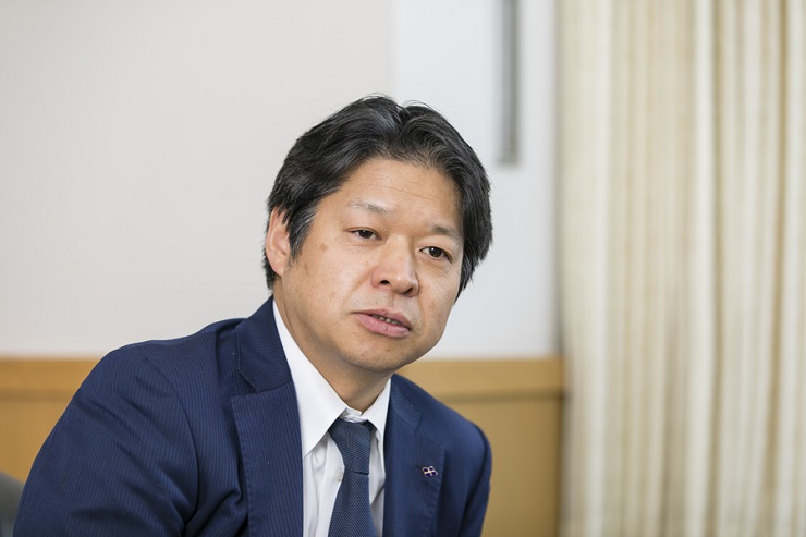 内山部長